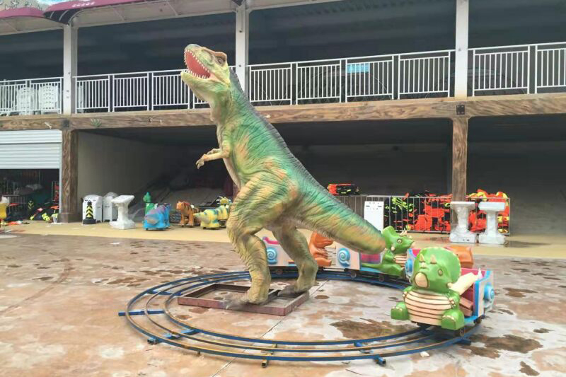 2016年陕西汉中尤曼吉游乐世界恐龙展